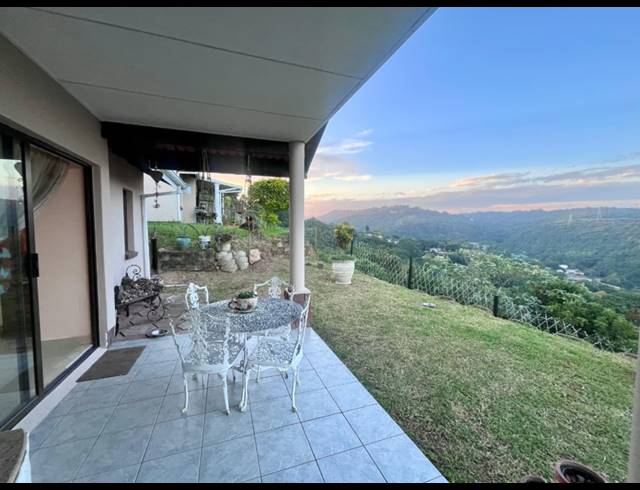 3 BEDROOM SECTIONAL TITLE FOR SALE IN MALVERN
